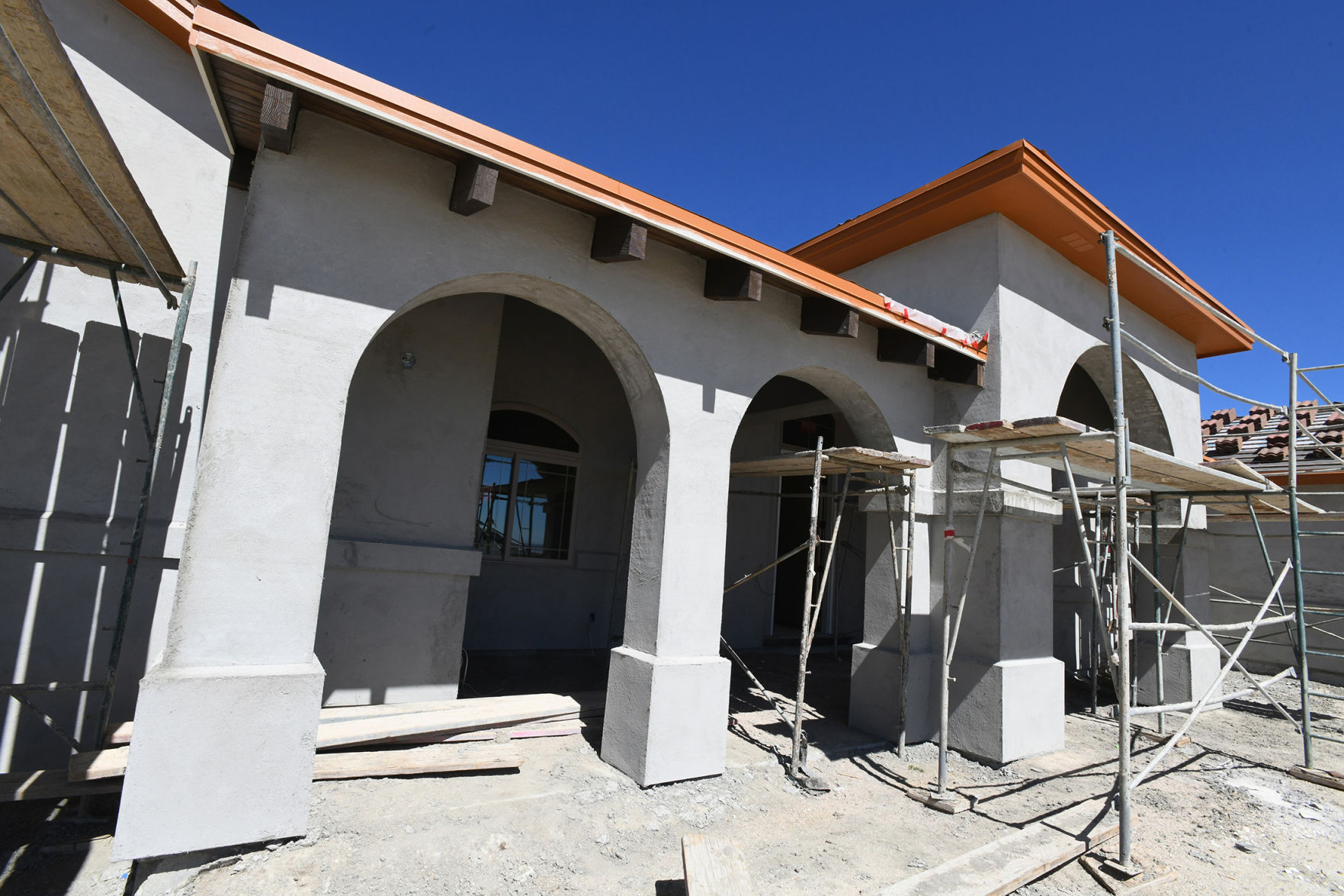 Upscale Housing Market